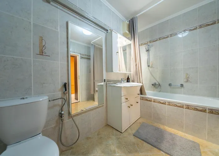 Apartament Panorama Danube View 3br Balcony Garage Ac *