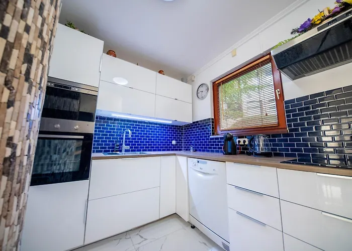 Panorama Danube View 3br Balcony Garage Ac Apartament *